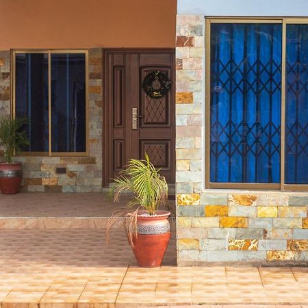 Afranasa Inn تيما المظهر الخارجي الصورة