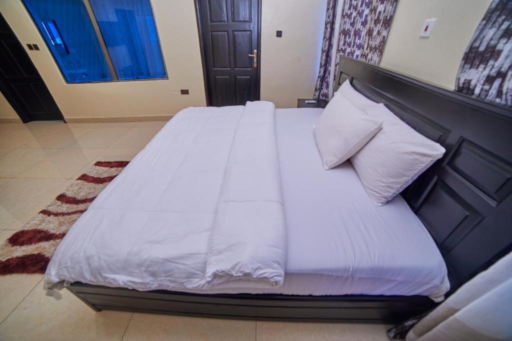 Afranasa Inn تيما المظهر الخارجي الصورة